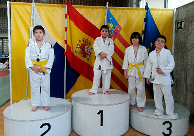 Nuestro judoka Juan Valverde consigue el oro en el municipal escolar